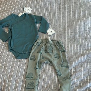 Kate Quinn long sleeve onesie with matching sailboat pants